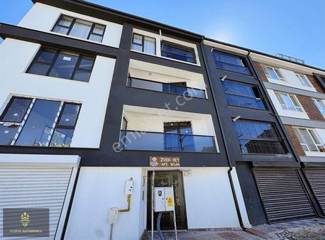 Emniyet Müdürlüğü Yakını Sıfır Ebeveyn Banyolu Geniş 3+1