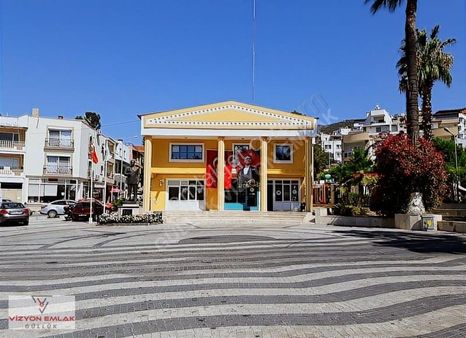 Güllük Merkezde Sıfır Eşyalı Deniz Manzaralı Kiralık 1+1 Daire