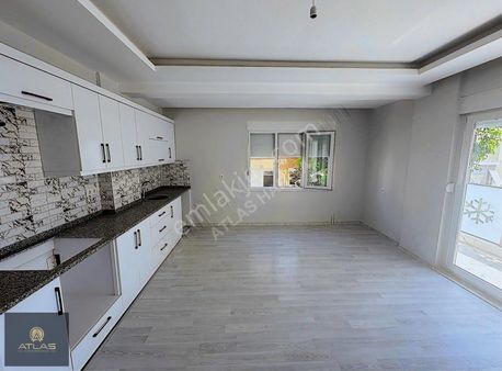 Atlas Emlak'tan Aşağıpazar Mah 1+1 Satılık Daire