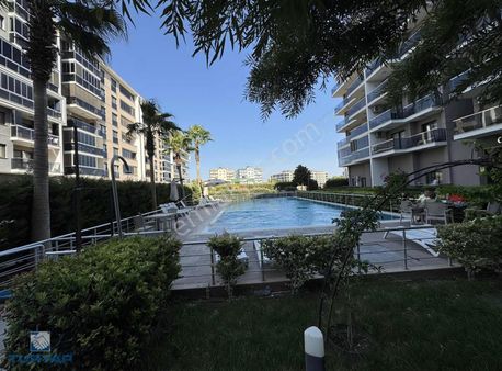 Torbalı İzban Yakını Havuzlu Güvenlikli Sitede Kiralık 1+1 Daire