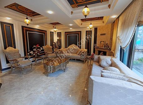 Dialog Piramit Altınşehir'de Lüks 6+1 Villa