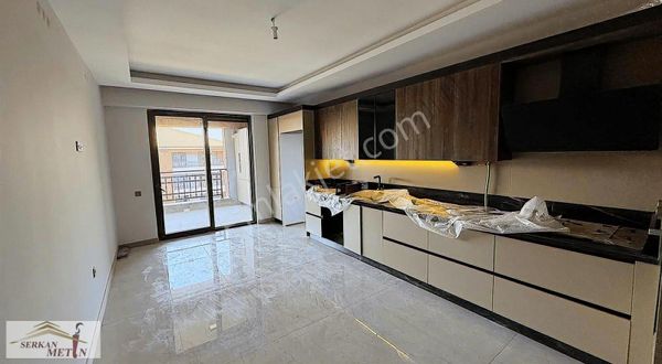 Serkan Metinden Kızılyerde Site İçi Lüks 4+1 Satılık Daire