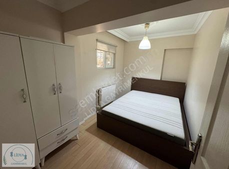 Kayışdağı Mh. Bahçe Kullanımlı Eşyalı Çok Geniş 3+1