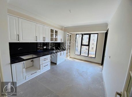 Tamamına Yakın Kredi İmkanlı Önü Açık Site Dairesi