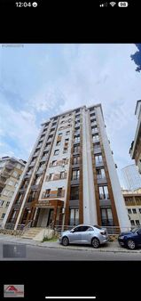 Kaçmaz Emlak Ümraniye'den İnkılap Mah Satılık 2+1 Arakat Daire