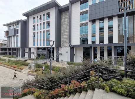 Ortahisar Belediye Yanında İşyeri İşmerkezinde 95 Metre Kare