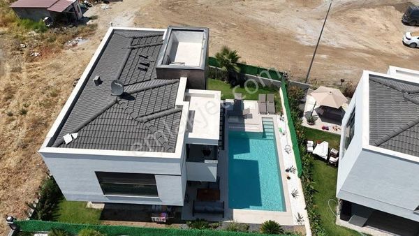 Güzelçamlı ‘da Müstakil Özel Havuzlu Full Eşyalı 3+1 Lüks Villa