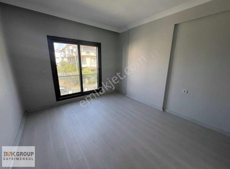 Bsk Group'dan Geniş Bahçeli Villa..!