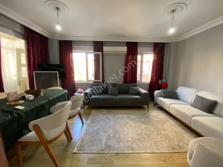 Belediye Arkası, Ayrı Mutfaklı, Doğalgazlı 2+1