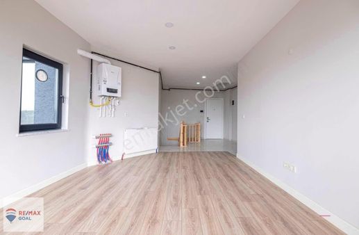 Üsküdar'da 150 M2 Net Dubleks Sıfır Binada Satılık 2+2 Lüx Daire