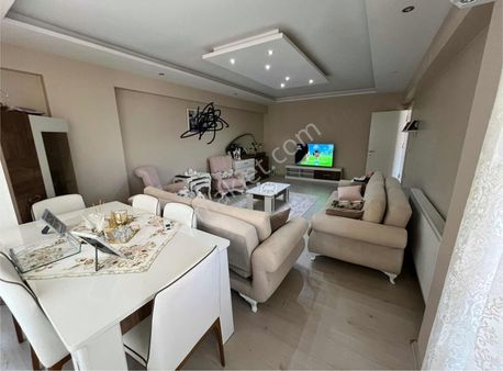 İstasyon Mahallesinde Satılık 3+1 Daire