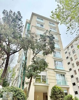 Yelken'den Bağdat'a Çok Yakın 3+1 Geniş Salonlu Ebeveynli Fırsat