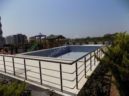 Havuzlu Site İçi 1+1 Yatırıma Uygun Açık Ferah Daire