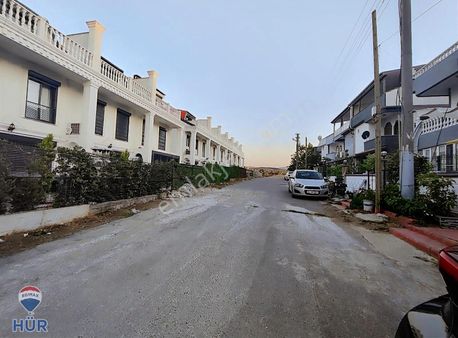 Remaxhür Esra Zurnacı'dan Sakarya Kocaalı 5+1 Satılık Trıpleks