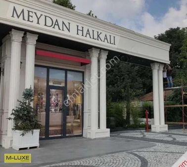 Meydan Halkalı Kiralık( 2+1) Tabelanız Görünsün Ofis Veya Daire