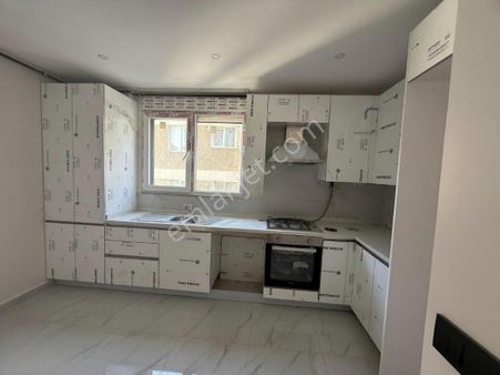 Sahrayicedit Te 2+1 Sıfır Binada Satılık Geniş İskanlı M2 Li Daire