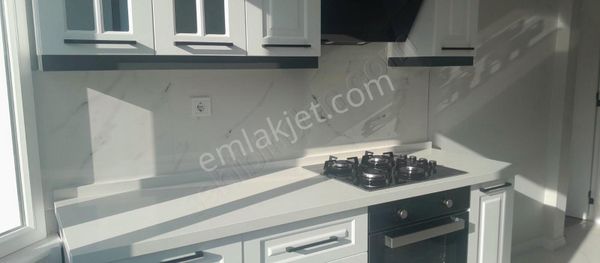 Bahriyeüçok Bulvarı Kim Markete Yakın Asansörlü Otoparklı