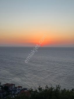 Yalova Esenköyde Muhteşem Deniz Manzaralı Villa İmarlı Arsa