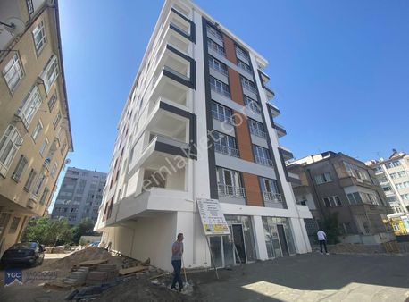 Ygc-fuzuli Caddesi Girişli Mimarsinan Mah 125 M2 Sıfır İşyeri