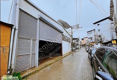 Gaziemir Sarnıç Kiralık Depo 250m2 Net Kullanım