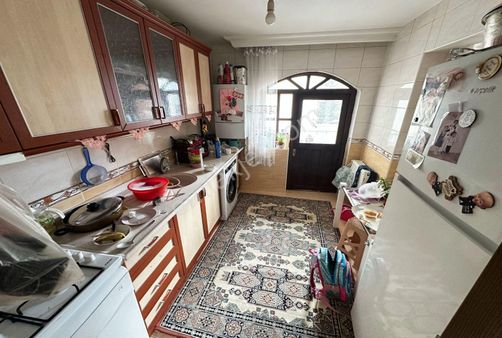 Ufuktepe'de Cadde Üzeri 3+1 Kupon Daire!