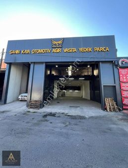 Köseköy Sanayide Satılık 3 Kat 600m2 Kullanım Cadde Üzeri Dükkan