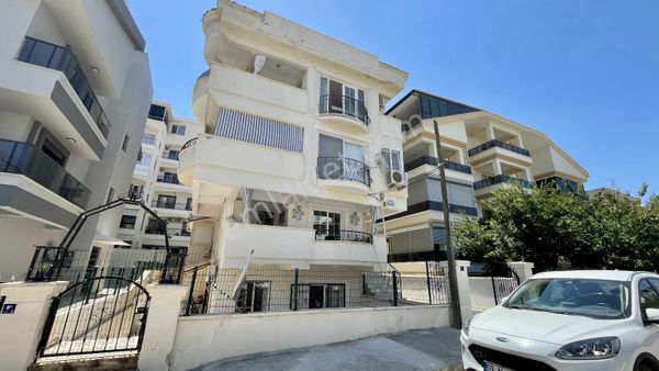 Didimde Denize Yakın Geniş Balkonlu Satılık 2+1 Daire