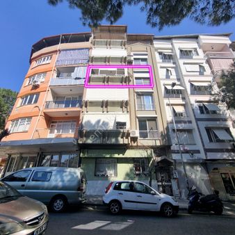 Zafer Mah.'de Çarşıya Yakın Doğalgazlı 3+1 Kiralık Daire