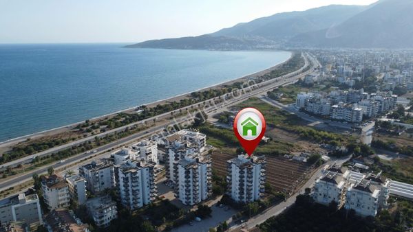 Finike Kum Mah. Denize 2. Sırada Çok Geniş 3+1 Satılık Daire