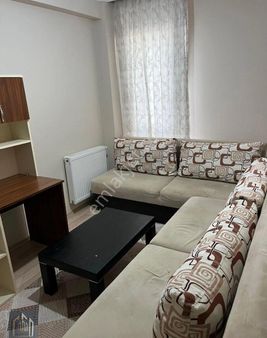 Sütlüce Mahallesi'nde Eşyalı Arakat Satılık 1+1 Apart Daire