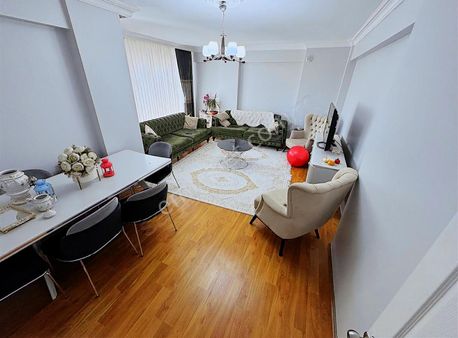 Geniş Daire Arıyanlar İçin Fırsat Atatürk Mah 5+2 Üst Dublex