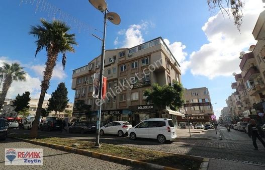 Cumhuriyet Caddesi Üzerinde Kiralık 1+1 Büro-ofis