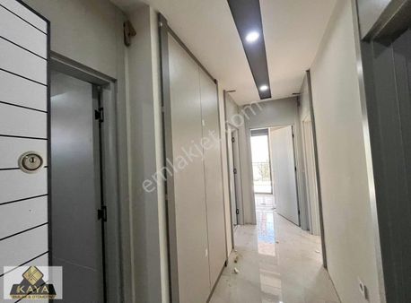 Krediye Uygun M.aksoy A Tramvaya 100 Mt 2+1 Yeni Lüks Daire