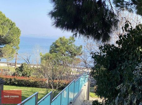 Tuzla Sahilinde Denize Sıfır 2+1 Lüx Daire