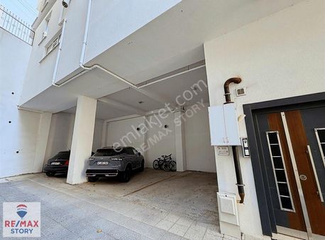 Çayırova Özgürlük Mah Çift Girişli Satılık 3+1 Dubleks Daire