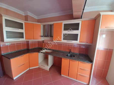 Turan Emlak'tan Kiralık Daire-çarşı Mh.3.kat-135.m2-3+1-
