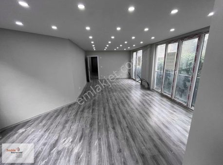 Maltepe İdaltepe De Cadde Üzeri Çift Kat 240m Ofis Büro