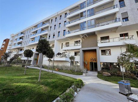 Liva Gayrimenkulden Güzel Bahçe Sitesinde Önü Açık Ferah Daire