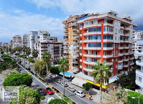 Alanya Mahmutlar Barboros Caddesinde 2+1 Büyük Daire-havuzlu