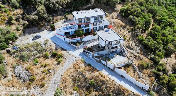 Satılık 4+1 Dubleks Deniz Manzaralı, Doğanın Tam Ortasında!