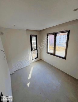 Kocabıyık Gayrimenkul'den Şehirhastanesi 1+1 Sıfır Eşyasız Apart