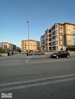 Kocabıyık Gayrimenkul'den Yenişafak'ta Site İçi Arakat Daire