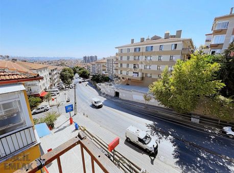 İskanlı Masrafsız Sanatoryum Cad. Üzeri, Cadde Cepheli Daire