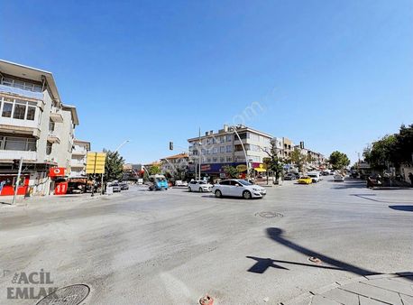 İş Ve Yaşam İçin İdeal: Aşıkpaşa Cad. Üzerinde Kiralık Daire!!!