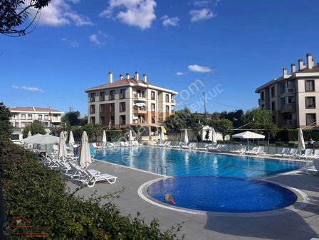 Bahçeşehir Kelebekler Vadisi Köşe Büyük Bahçeli Vılla