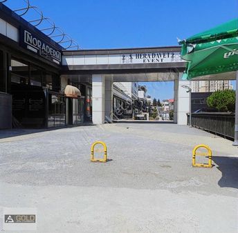 Bahçekent'te Satılık 90 M2 Dükkan
