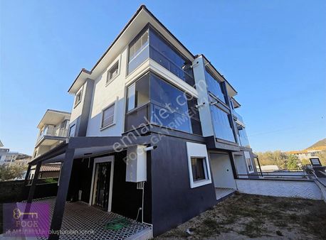 Yenifoça'da Müstakil Yaşam Konforu Sunan Satılık Sıfır 2+1 Daire