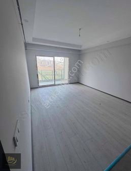 Atatürk Mahallesinde 1+1 Lüks Daire