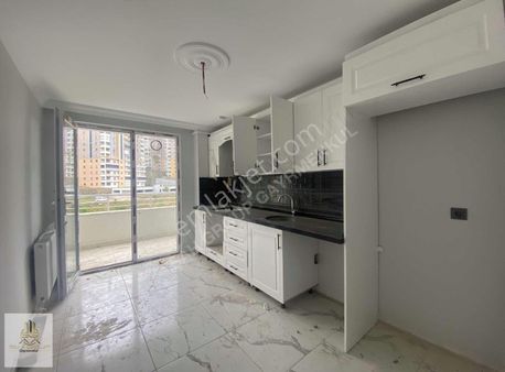 Kaşüstü Merkez Satılık 3+1 Daire