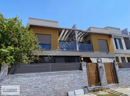Turyap'tan Osmangazi'de Satılık Sıfır 3+1 Fourleks Villa
